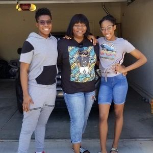 Meet your Posher, Adele